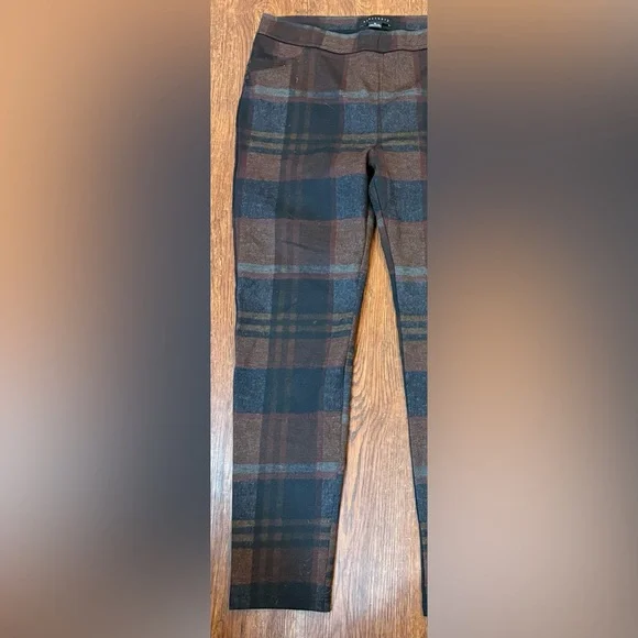 Anthropologie Sanctuary Runway Plaid Leggings Dark Red Black Womens Size XL - Picture 2 of 6